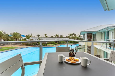 Pacific Blue 278-265 Sandy Pt Rd- Dual Key Access, Wifi, Linen And Air Conditioning - Yamba Accommodation 0