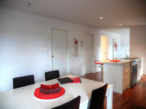 Home On Torrens - Yamba Accommodation 21