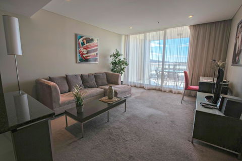 Adelaide DressCircle Apartments - North Terrace - Yamba Accommodation 26