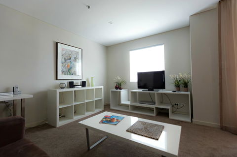 Adelaide DressCircle Apartments - North Terrace - Yamba Accommodation 13