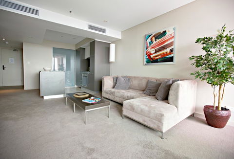 Adelaide DressCircle Apartments - North Terrace - Yamba Accommodation 20