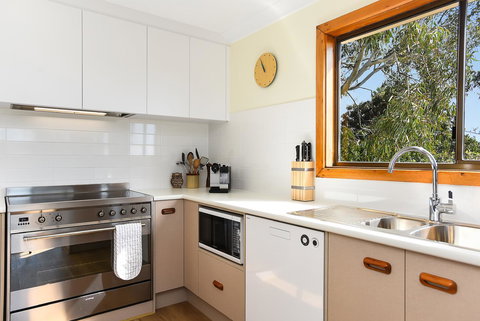 Port Of Call - Port Willunga - C21 SouthCoast Holidays - Yamba Accommodation 7