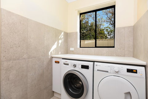 Port Of Call - Port Willunga - C21 SouthCoast Holidays - Yamba Accommodation 19