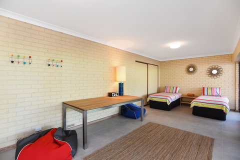 Port Of Call - Port Willunga - C21 SouthCoast Holidays - Yamba Accommodation 21