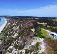 A Dune Escape - Yamba Accommodation