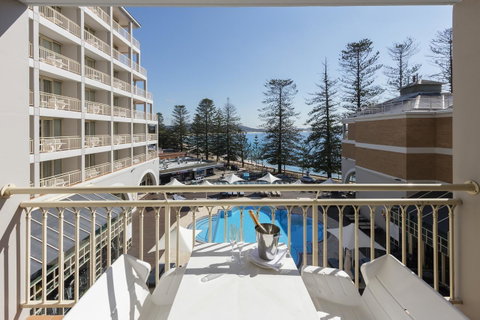 Crowne Plaza Terrigal Pacific, An IHG Hotel - Yamba Accommodation 40