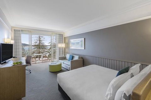 Crowne Plaza Terrigal Pacific, An IHG Hotel - Yamba Accommodation 7