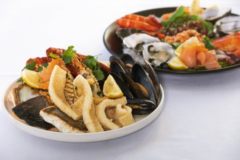 Crowne Plaza Terrigal Pacific, An IHG Hotel - Yamba Accommodation 21