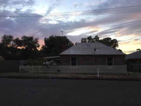 Blyth Cottage Burra - Yamba Accommodation 36