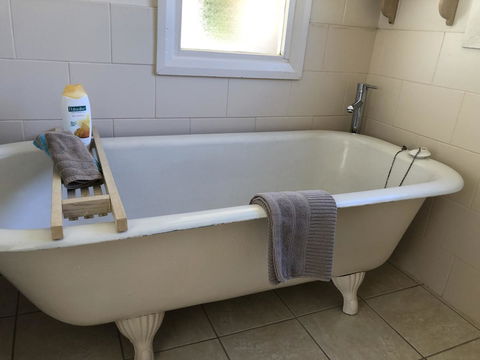 Blyth Cottage Burra - Yamba Accommodation 11