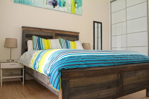 Smugglers Inn Studio Apartments - Yamba Accommodation 13