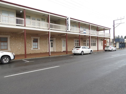 Smugglers Inn Studio Apartments - Yamba Accommodation 10