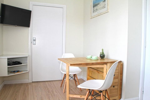 Smugglers Inn Studio Apartments - Yamba Accommodation 14