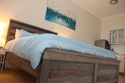 Smugglers Inn Studio Apartments - Yamba Accommodation 9