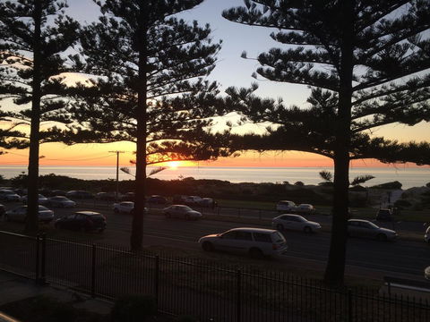 Adelaide - Semaphore Beach Front - Yamba Accommodation 7