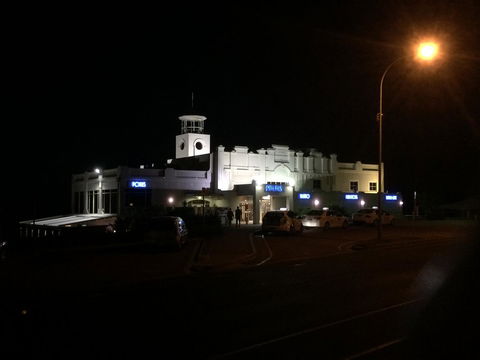Adelaide - Semaphore Beach Front - Yamba Accommodation 22