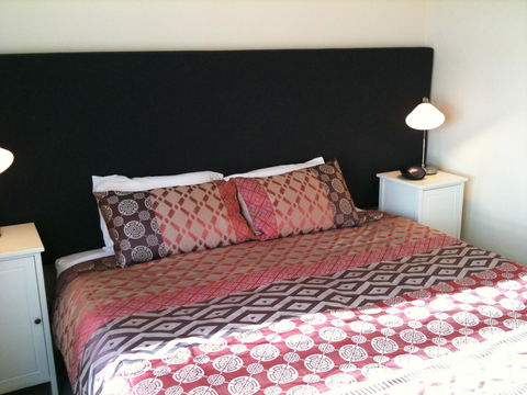 Adelaide - Semaphore Beach Front - Yamba Accommodation 12