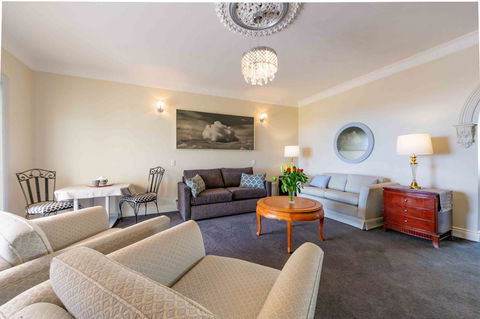 Angaston House - Yamba Accommodation 25