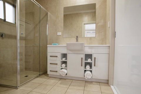 Renmark Holiday Apartments - Yamba Accommodation 6