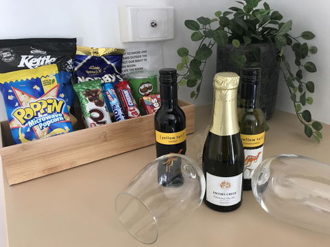 OCEAN BREEZE MOTEL - Yamba Accommodation 15