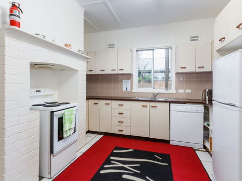 Wyvern - Yamba Accommodation 2