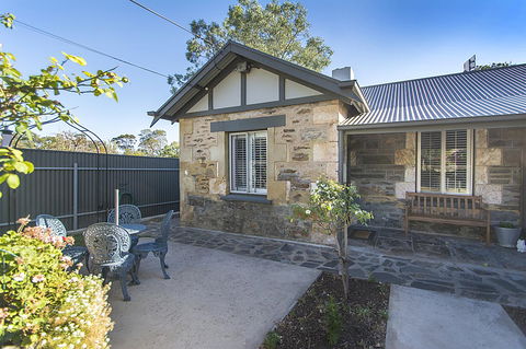 Stoneleigh Cottage Bed And Breakfast - Yamba Accommodation 15