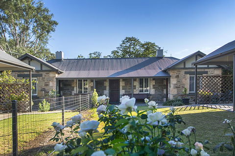 Stoneleigh Cottage Bed And Breakfast - Yamba Accommodation 0