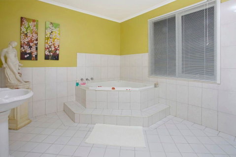 Hahndorf House B&B - Yamba Accommodation 5