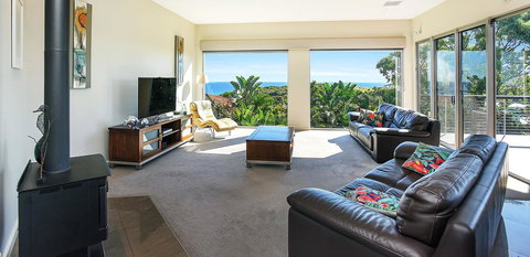 Lavina Luxury Beach House - Yamba Accommodation 41