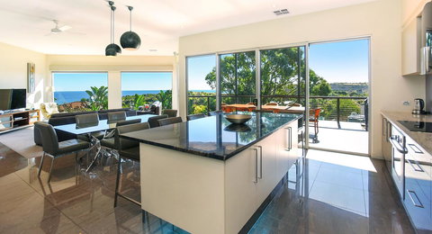 Lavina Luxury Beach House - Yamba Accommodation 40