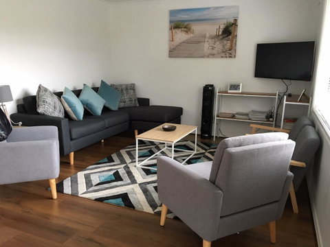 Windsor Gardens Home - Yamba Accommodation 6