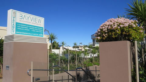 Bayview Beachfront Apartments, In Town Right On The Beach - Yamba Accommodation 16
