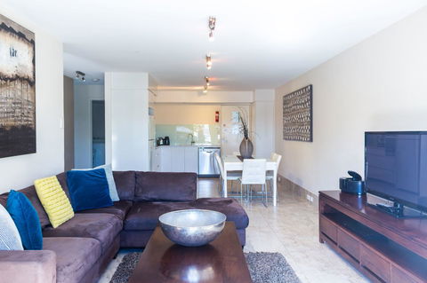 Bayview Beachfront Apartments, In Town Right On The Beach - Yamba Accommodation 43