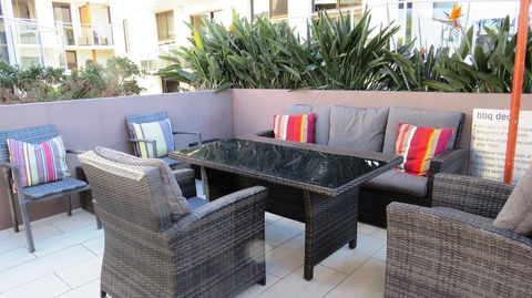 Bayview Beachfront Apartments, In Town Right On The Beach - Yamba Accommodation 24