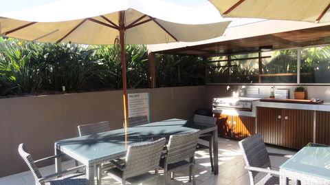 Bayview Beachfront Apartments, In Town Right On The Beach - Yamba Accommodation 23