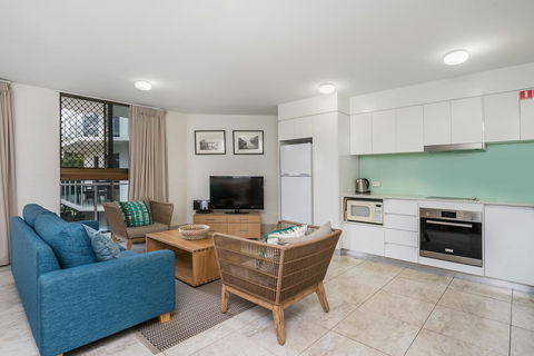 Bayview Beachfront Apartments, In Town Right On The Beach - Yamba Accommodation 40