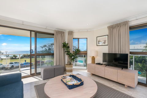 Bayview Beachfront Apartments, In Town Right On The Beach - Yamba Accommodation 36
