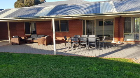 Aldinga Beach Overnighter Or Getaway Home - Yamba Accommodation 2