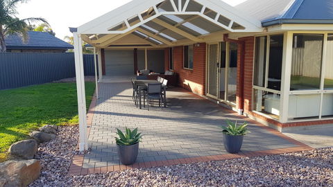 Aldinga Beach Overnighter Or Getaway Home - Yamba Accommodation 1