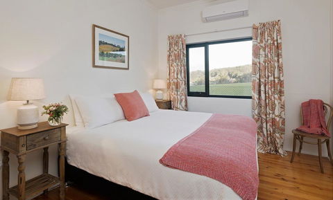 Esto House - Yamba Accommodation 10