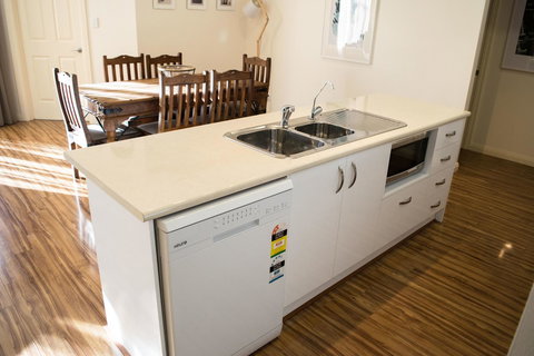 Longreach At Port Elliot - Yamba Accommodation 11