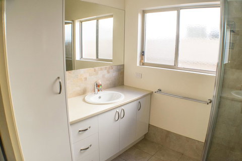 Longreach At Port Elliot - Yamba Accommodation 22