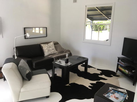 Hilltop Too - Yamba Accommodation 17