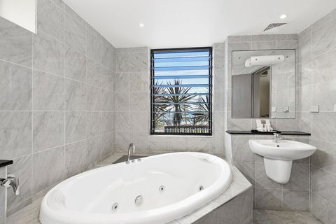 Ibis Styles Port Macquarie - Yamba Accommodation 21