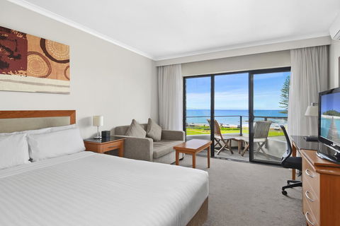 Ibis Styles Port Macquarie - Yamba Accommodation 6