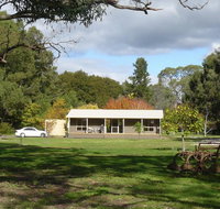 Camawald Coonawarra Cottage BB - Yamba Accommodation