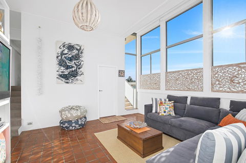 Beachfront Bliss - Yamba Accommodation 8
