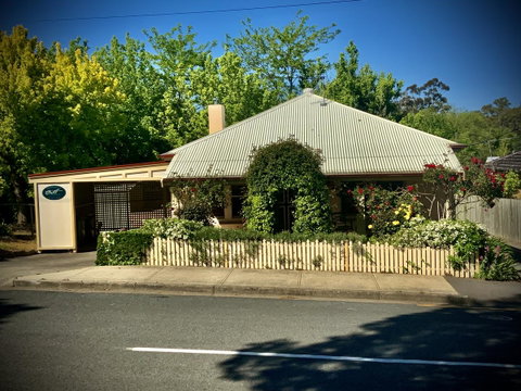 Oats Cottage - Yamba Accommodation 0