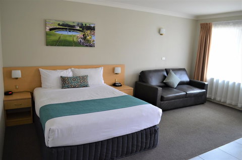 Bathurst Motor Inn - Yamba Accommodation 2