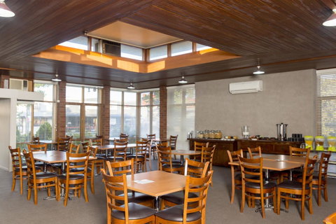 Bathurst Motor Inn - Yamba Accommodation 27
